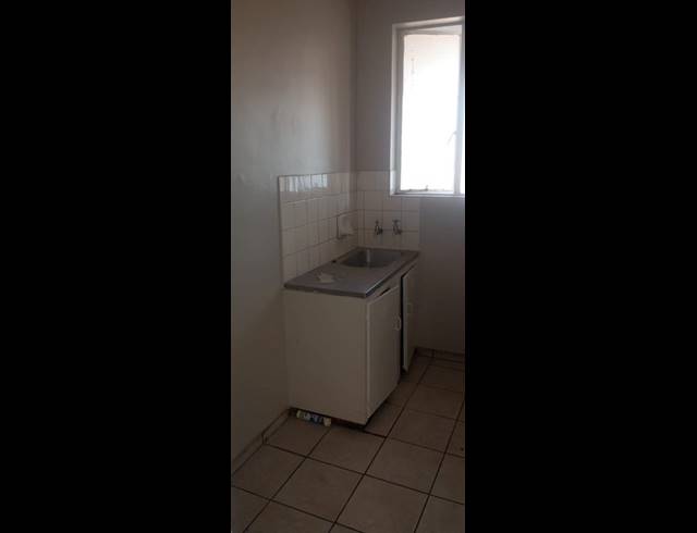 1 BEDROOM PROPERTY TO RENT IN SUNNYSIDE